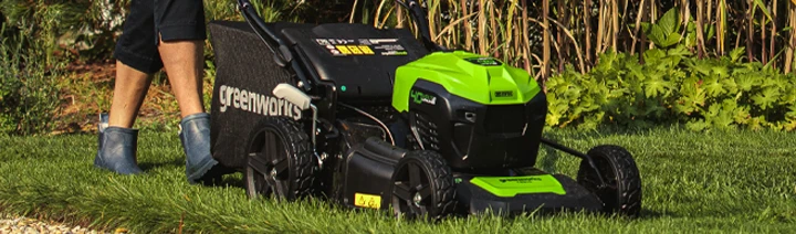 Дека газонокосилки GD40LM46SP выполнена из стали Дека газонокосилки выполнена из стали